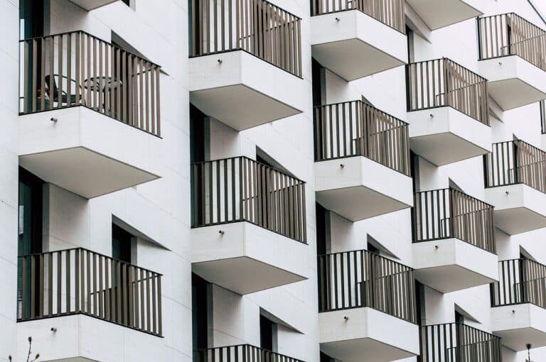 house, building, balconies-7124141.jpg